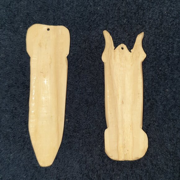 Rare African Vintage Tribal Bone Carved Mask Face Pendants – Set of 2 - Picture 5 of 10